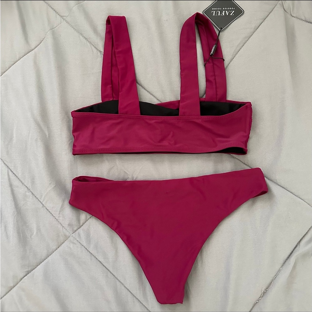 Bikini Set - Picture 4 of 4